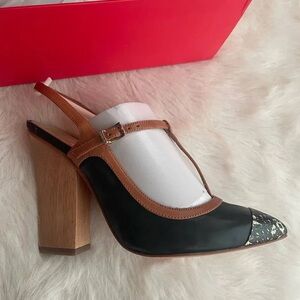 Coach Elegant Black and Tan women's Slingback Frankie Heels